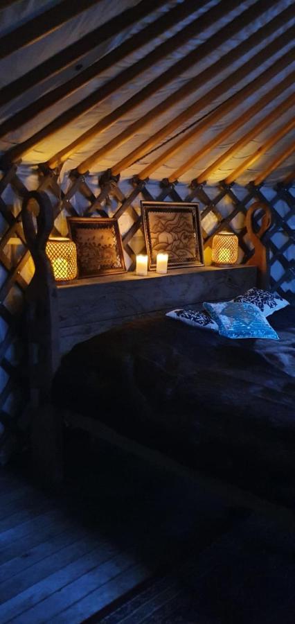 Vittfarnas Hird Vikingaby Bed & Breakfast Sosdala Eksteriør bilde