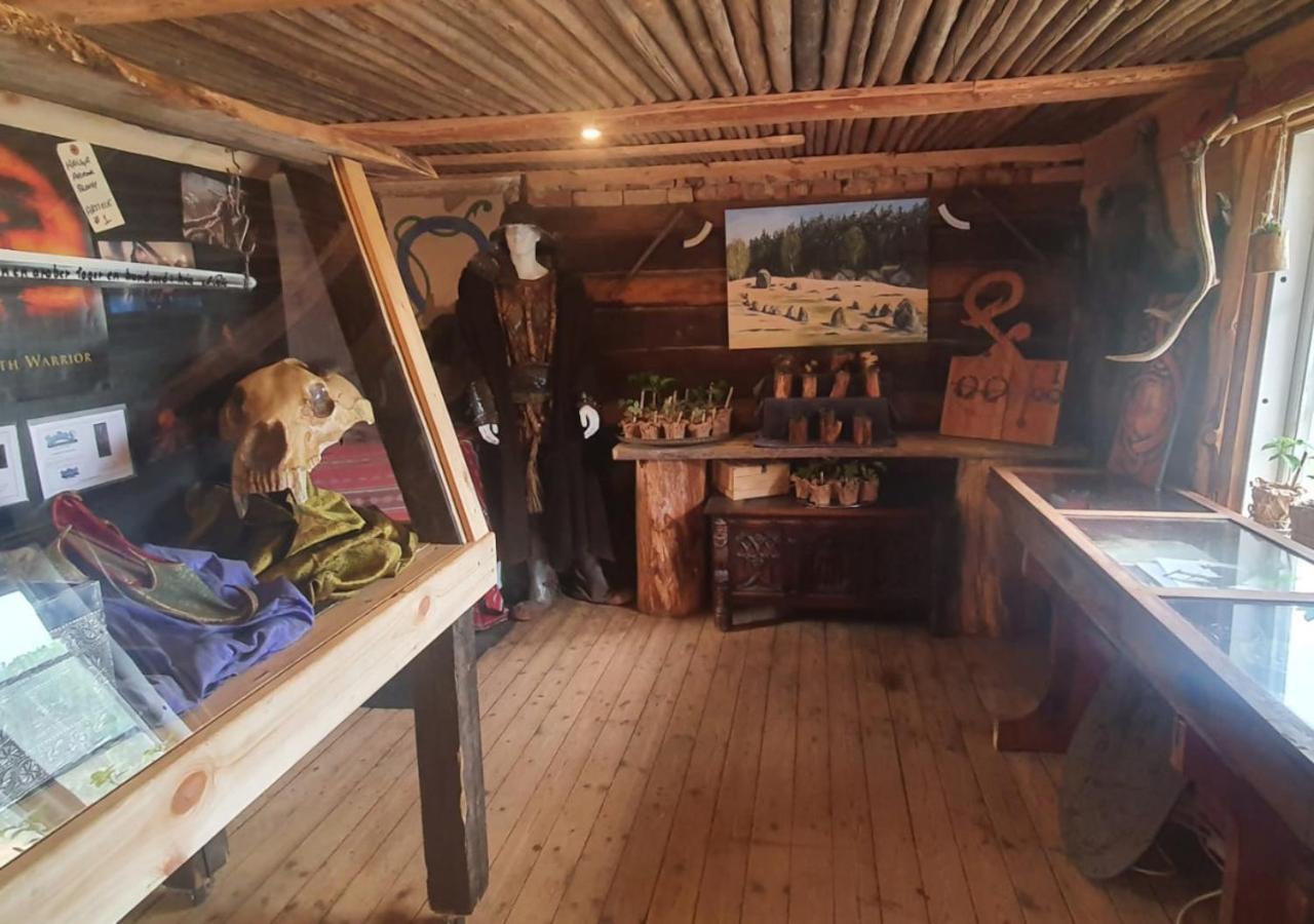 Vittfarnas Hird Vikingaby Bed & Breakfast Sosdala Eksteriør bilde